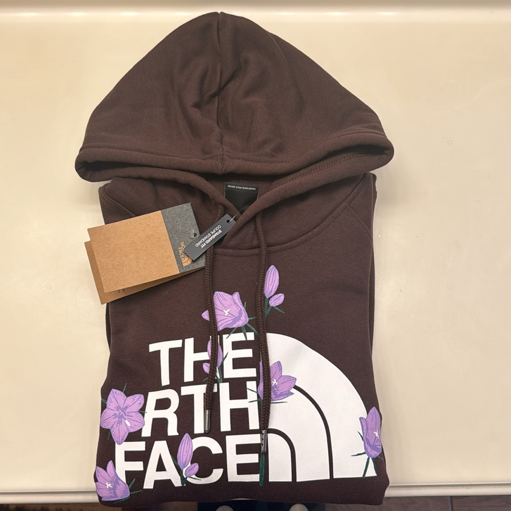 The North Face Women’s Hoodie - Picture 5 of 8